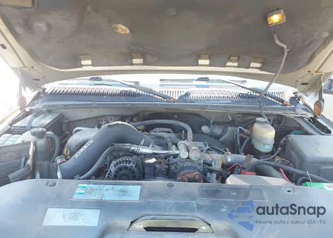 2002 GMC Sierra 2500Hd Sl/Sle/Standard z USA, uszkodzony, nr VIN 1GTHK23102F155693